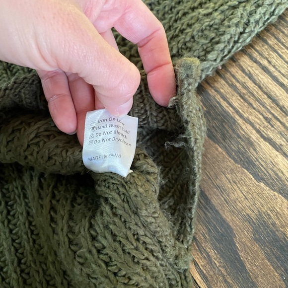 Mia Joy by Joyfolie Oversized Sweater - Picture 11 of 13